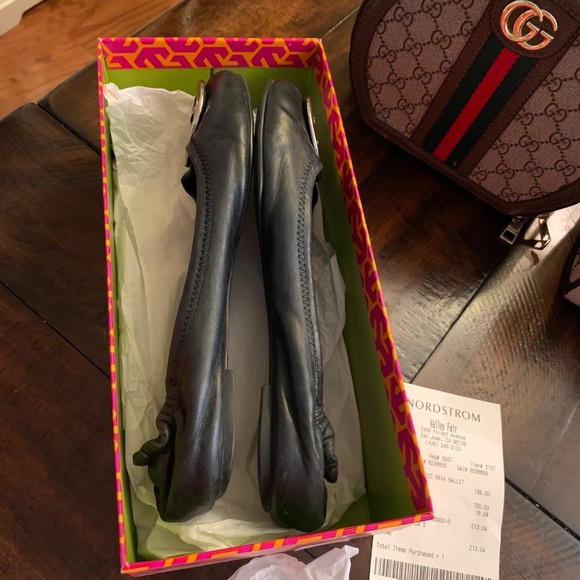 Tory Burch Black/Silver Leather Reva Flats -- Size 8.5 - Picture 11 of 13